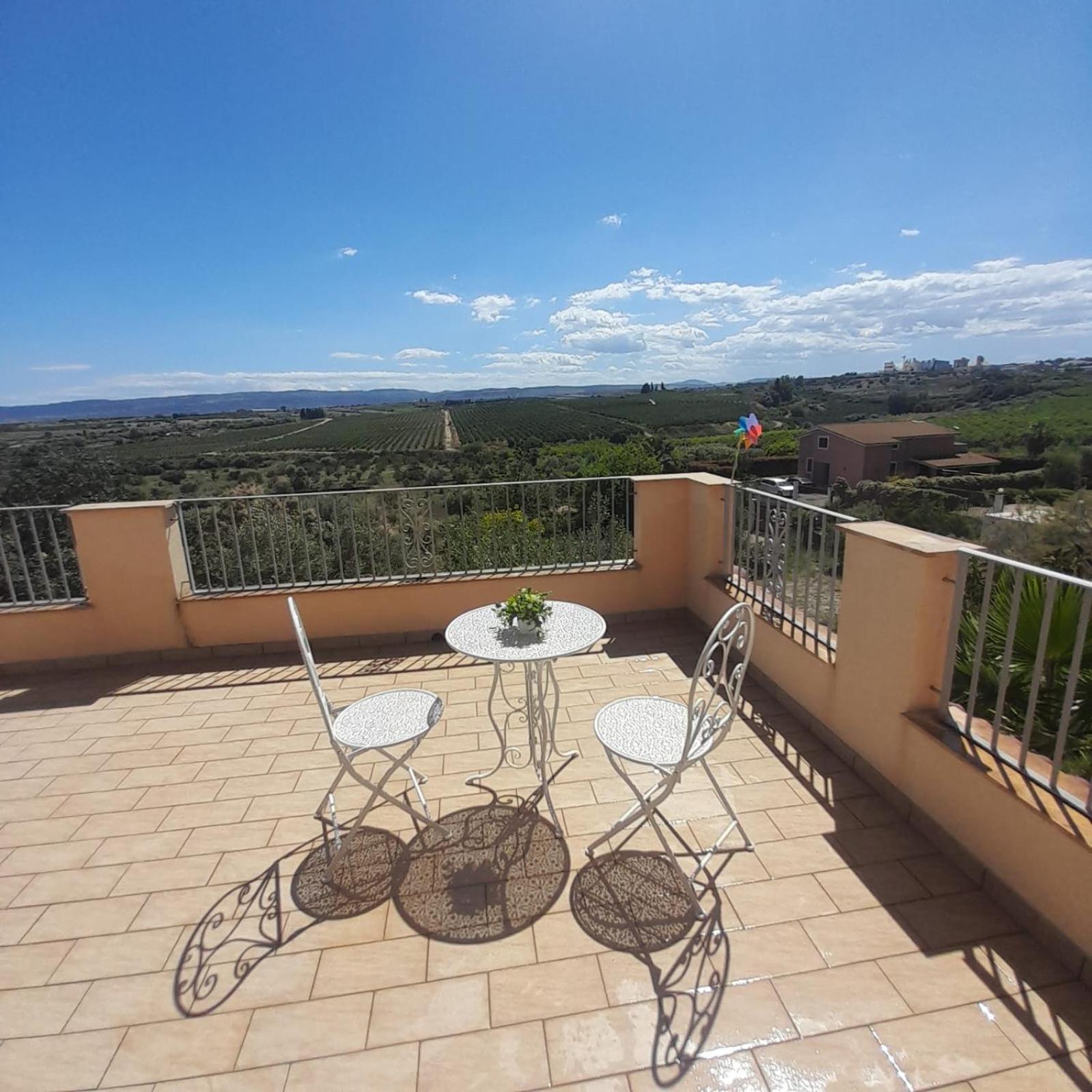 B&B Villa Sant'Antonio Brucoli Habitación foto